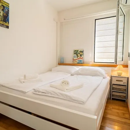 Apartment Cosmopolitan